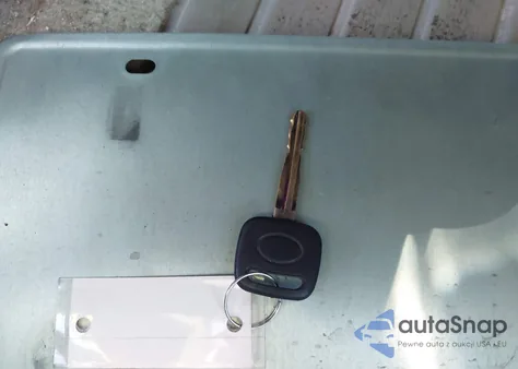 1997 Toyota Camry Le из США, поврежденный, VIN 4T1BG22K5VU094502